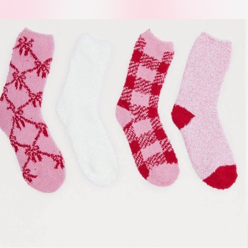 Fashion Nova Pink and White Fuzzy Socks Set